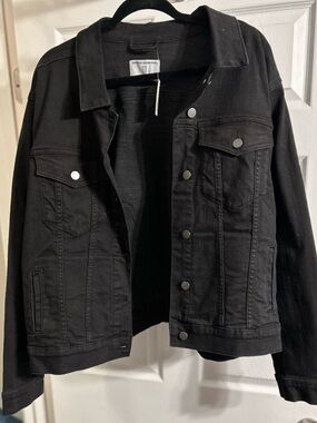 Amazon Essentials Black Denim Jacket for Women